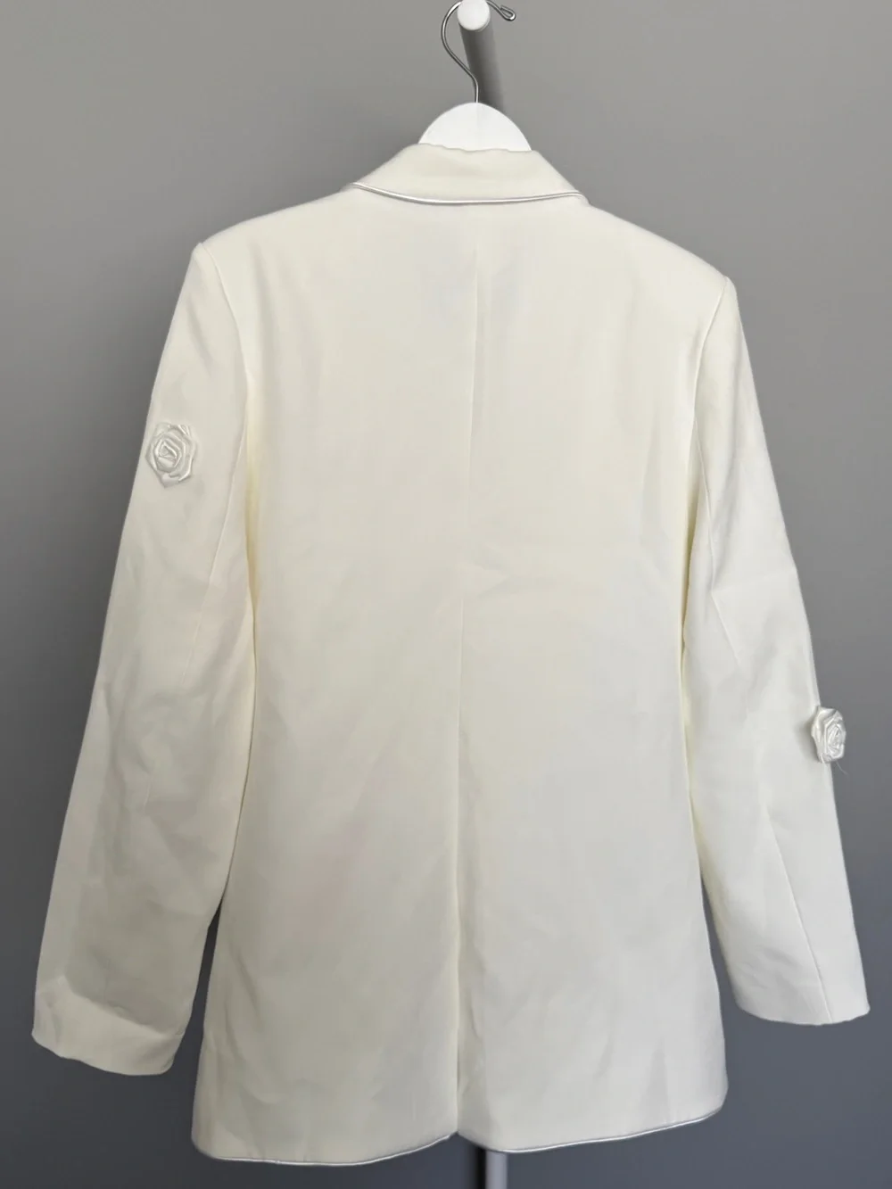 NWT Sister Jane DREAM Rose White Blazer Medium